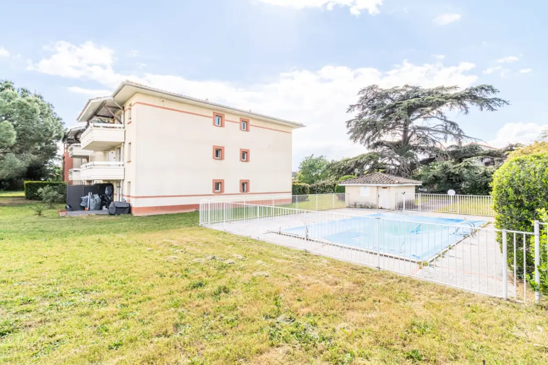 Le Diamant - világos apartman úszómedencével