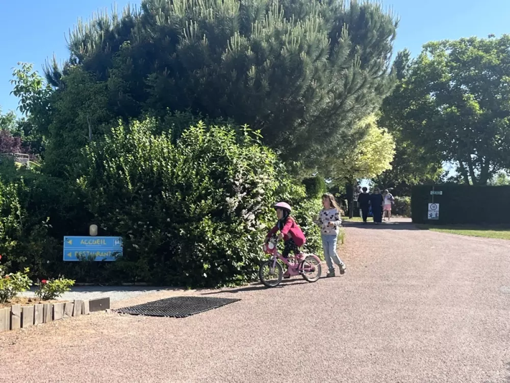 Kemping Paradis l'Arada Parc 4 Gwiazdy★★★★