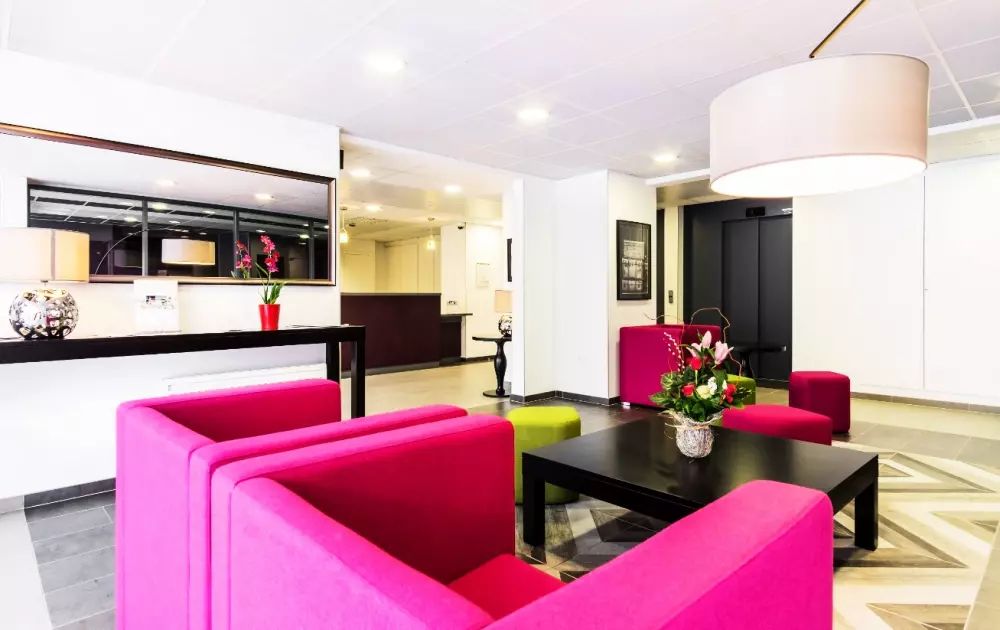 Néméa Aparthotel Résidence Le Quai Victor in Tours3 Sterne★★★