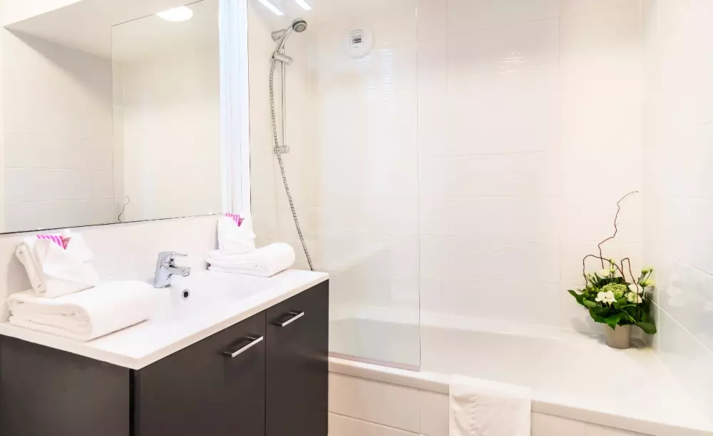 Néméa Aparthotel Résidence Le Quai Victor in Tours3 Sterne★★★