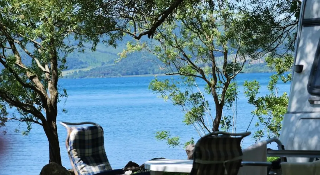 MIĘDZYNARODOWY GLAMPING LAGO DI BRACCIANO 3 Gwiazdy★★★