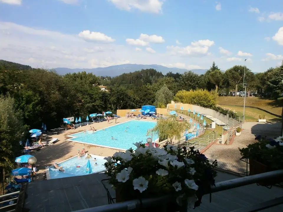Camping Village Il Poggetto 3 Csillagok★★★