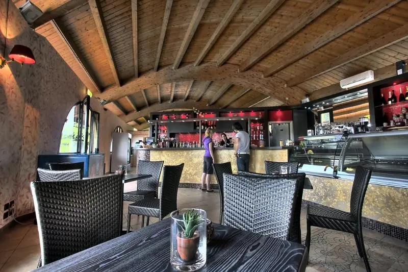 Camping Village Il Poggetto 3 Csillagok★★★