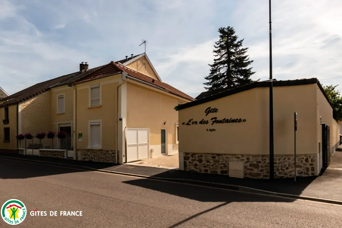 Gîte de France Das Gold der Brunnen 13 pers 5 Ohren