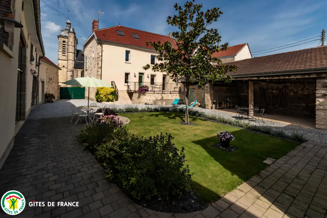 Gîte de France Das Joly Kreuz - 12 pers 5 Ohren