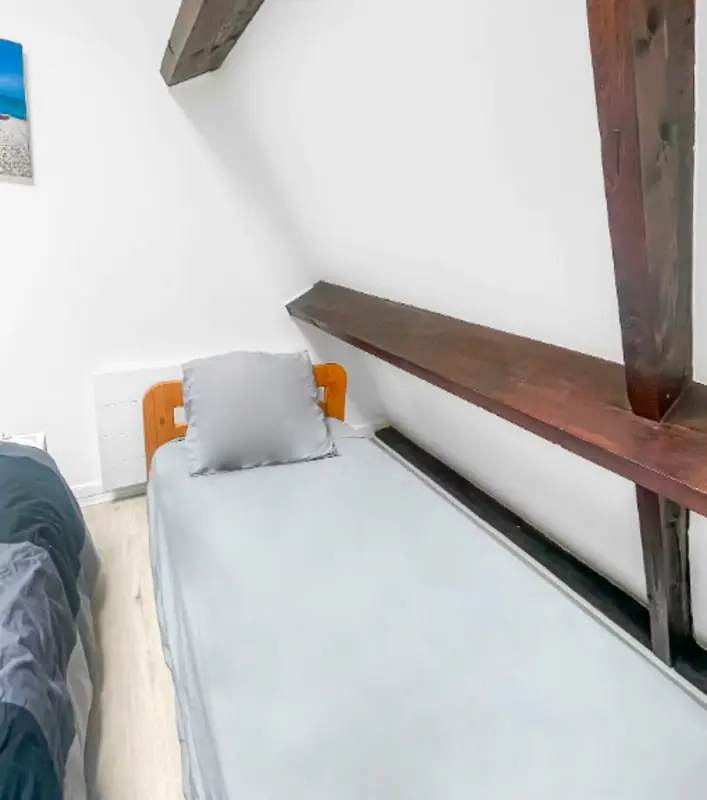 Gyönyörű apartman úszó medence város központjával