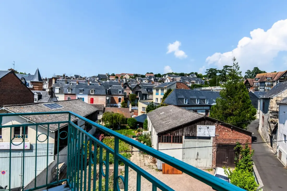 Felújított apartman Balcony