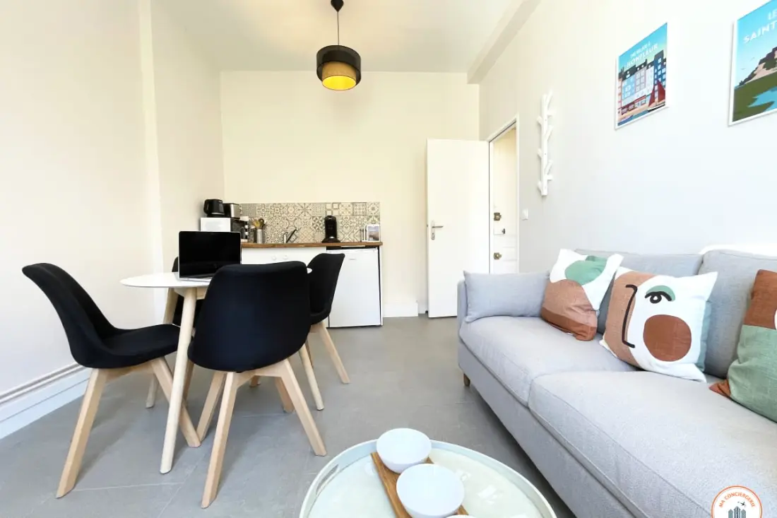 Les Petites Normandes - Direct Beach Access