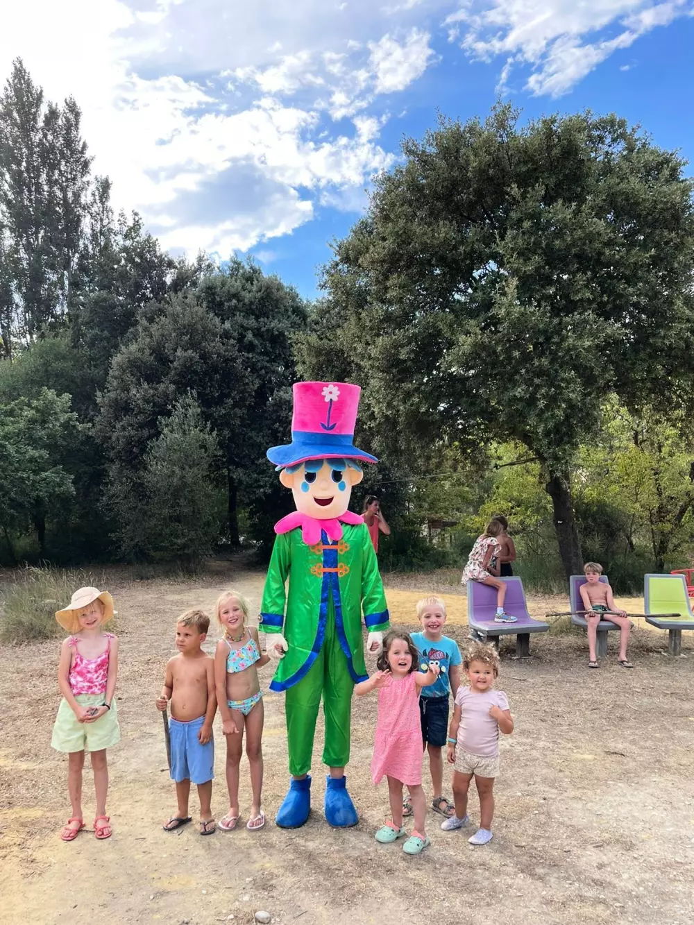 Kwiat Kempingi Les Rives de l 'Aygues 3 Gwiazdy★★★ 3 Gwiazdy★★★ 3 Gwiazdy★★★