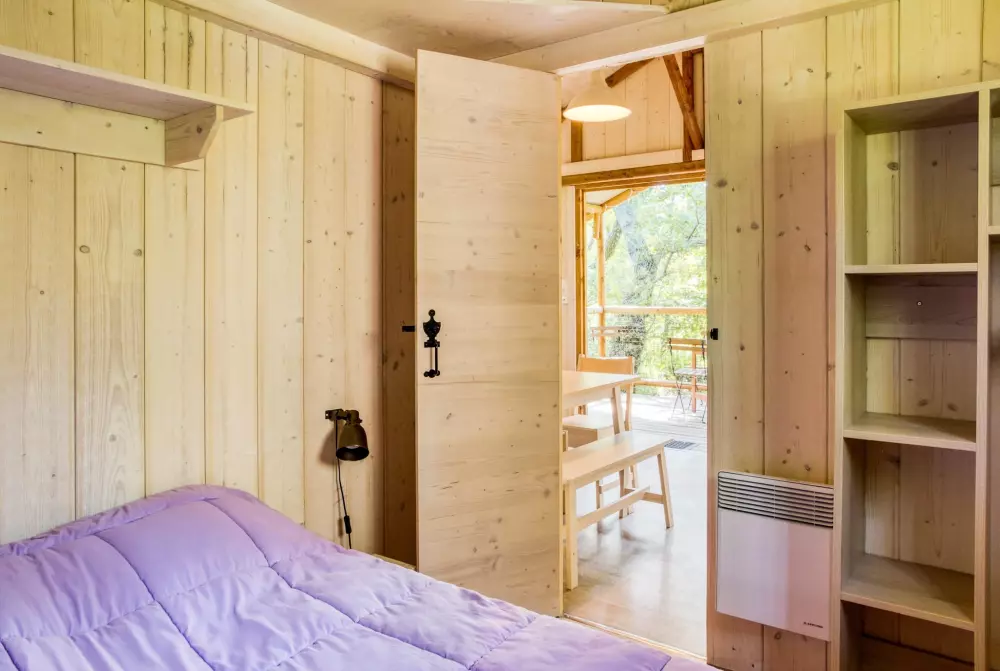 Kwiat Kempingi Les Rives de l 'Aygues 3 Gwiazdy★★★ 3 Gwiazdy★★★ 3 Gwiazdy★★★