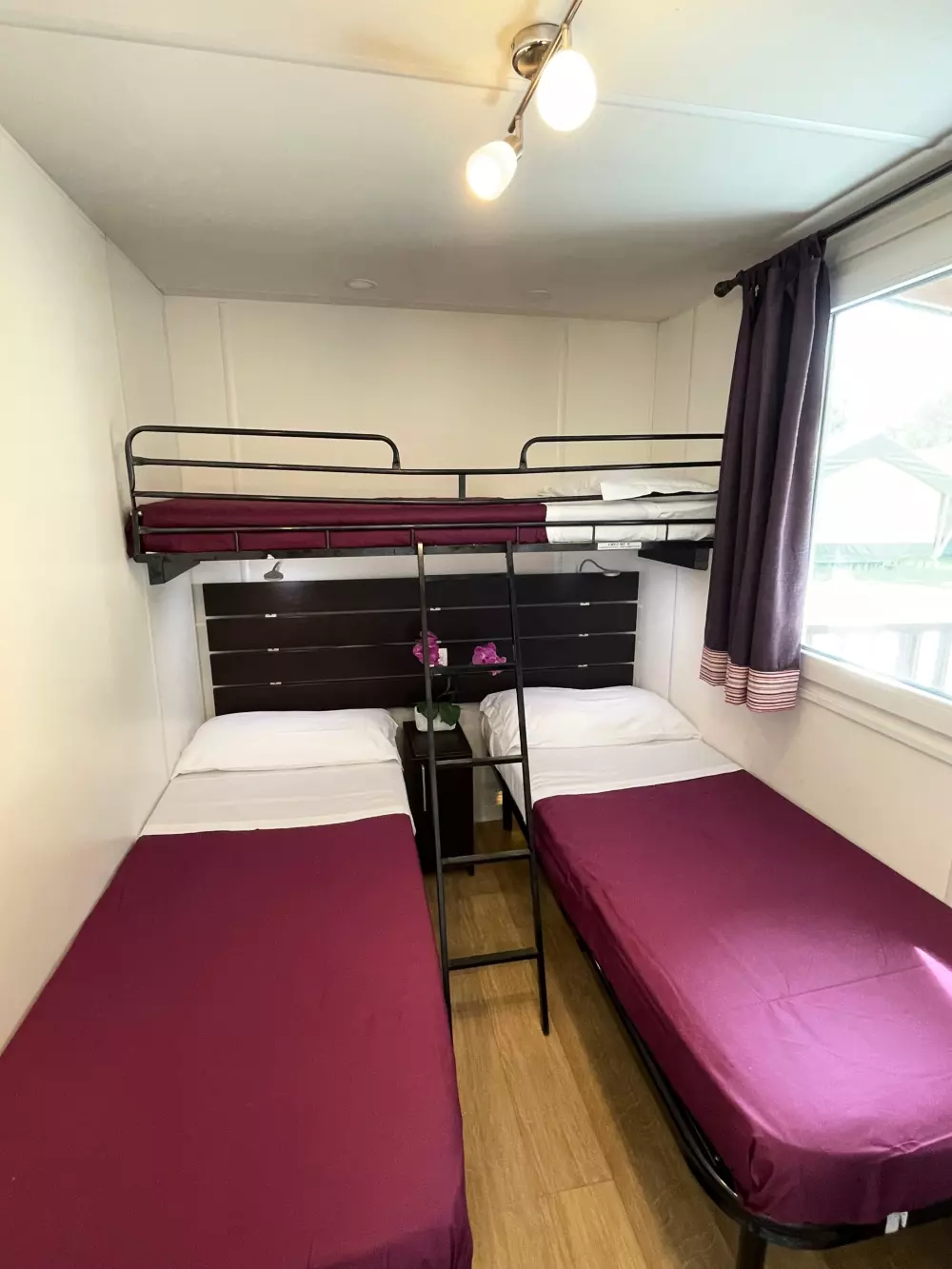 Camping Village Punta Navaccia .