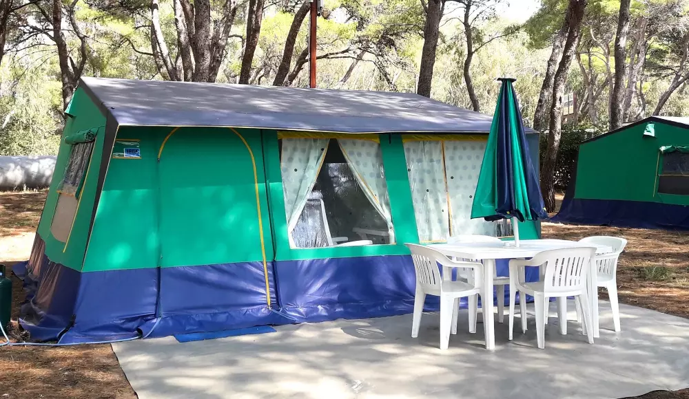 Camping Village Punta Navaccia .
