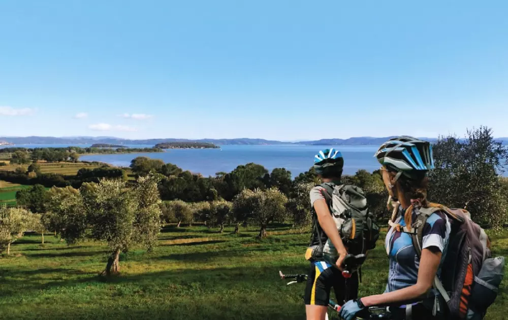 Camping Village Punta Navaccia .