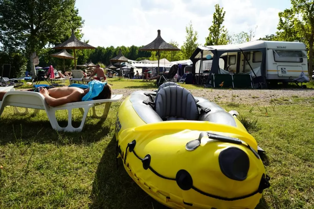 Camping Village Punta Navaccia .