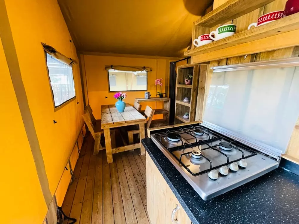 Camping Village Punta Navaccia .