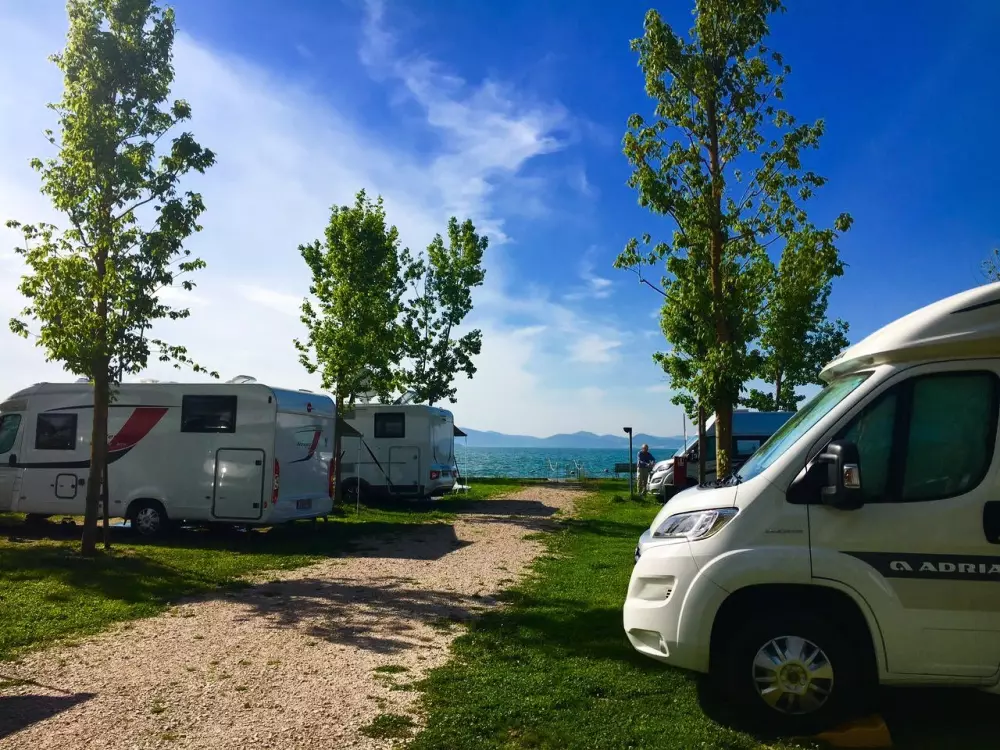 Camping Village Punta Navaccia .