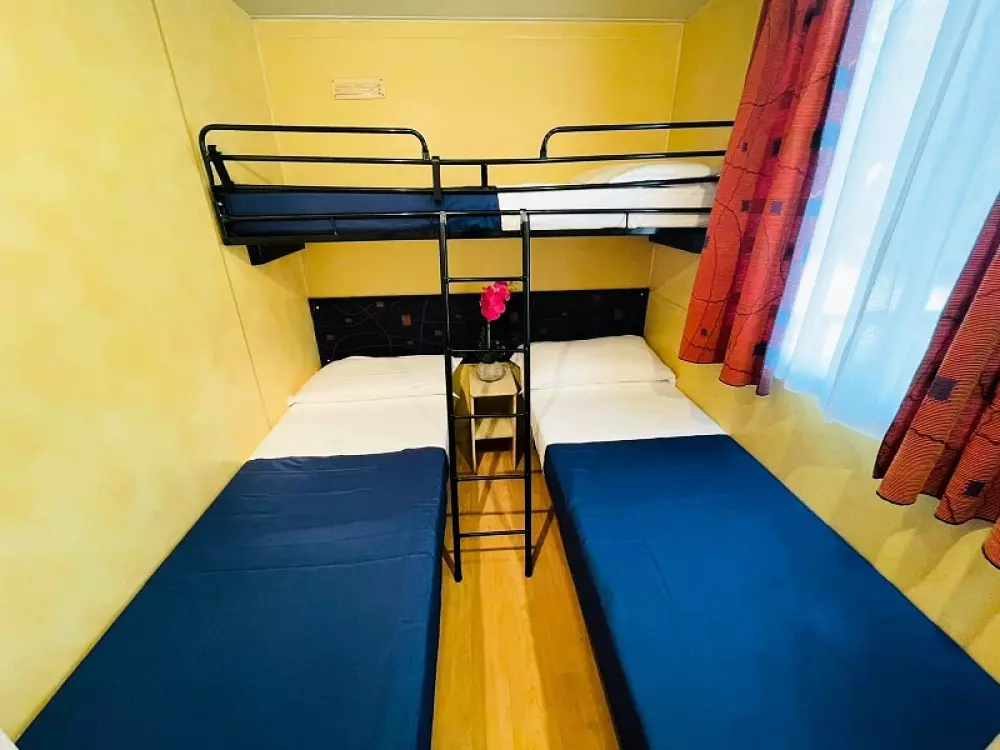 Camping Village Punta Navaccia .