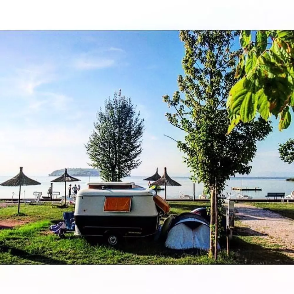 Camping Village Punta Navaccia .