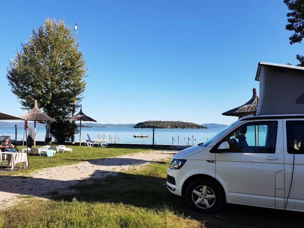 Camping Village Punta Navaccia .