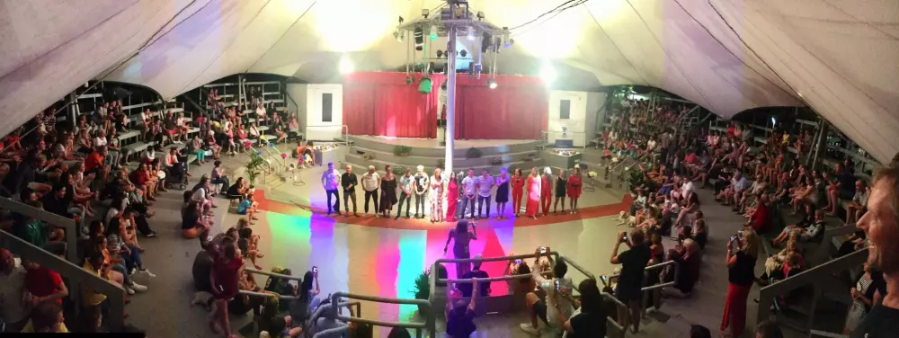 Camping Village Punta Navaccia .