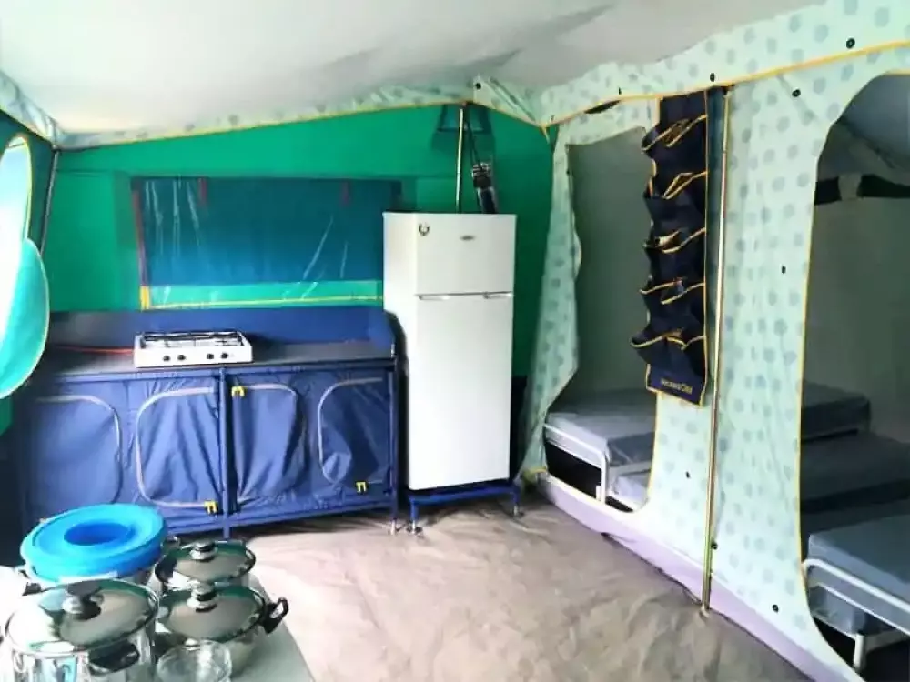 Camping Village Punta Navaccia .