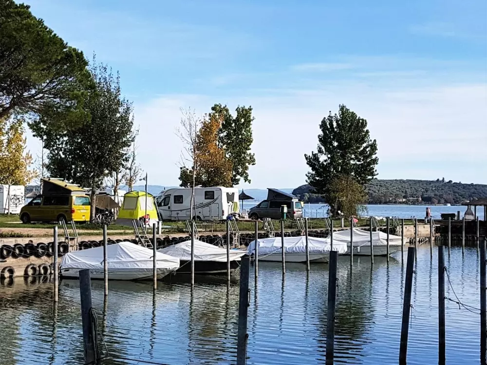 Camping Village Punta Navaccia .