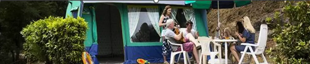 Camping Village Punta Navaccia .