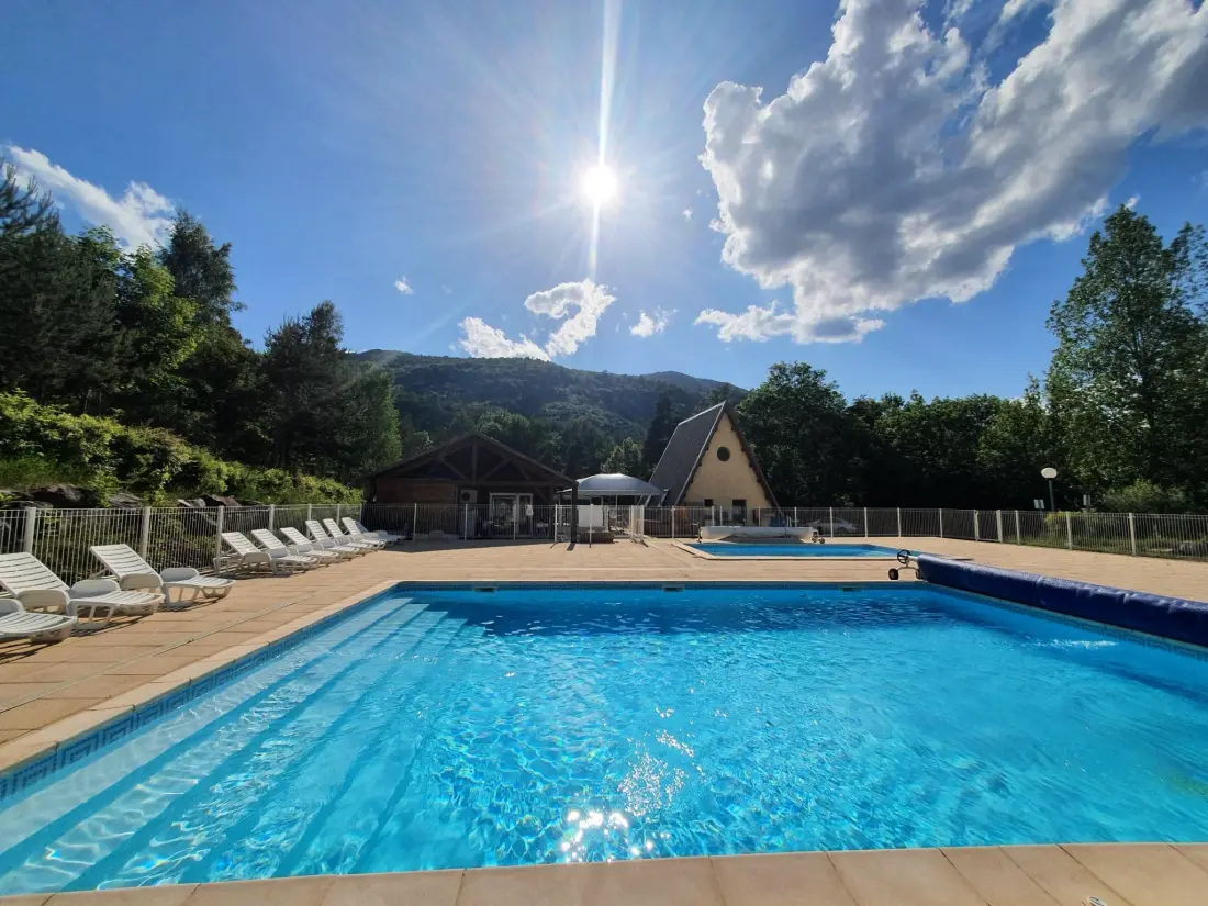 Camping La Pierre de l'Aigle 3 Stjerner★★★