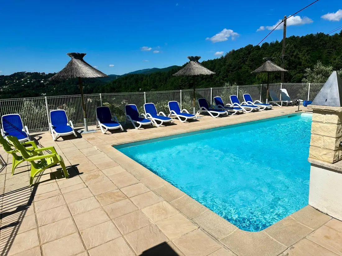 Ushuaïa Villages - Camping Les Pins d'Ucel 4 étoiles★★★★