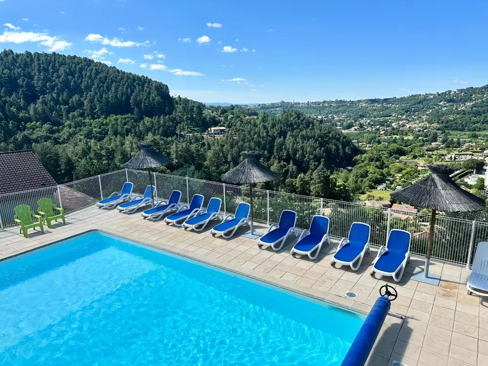 Kemping Ushuaïa Villages les Pins d'Ucel 4 Gwiazdy★★★★