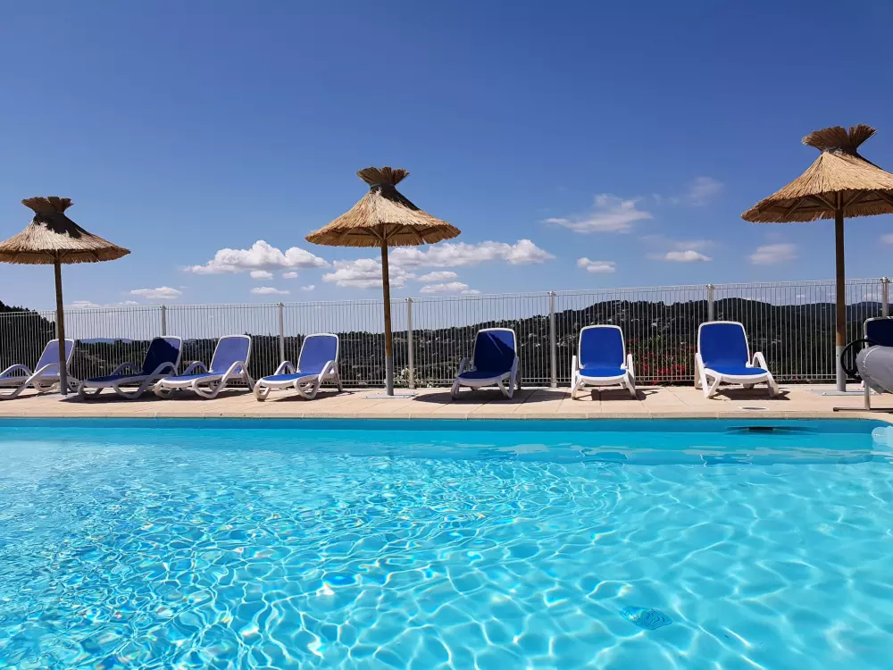 Kemping Ushuaïa Villages les Pins d'Ucel 4 Gwiazdy★★★★