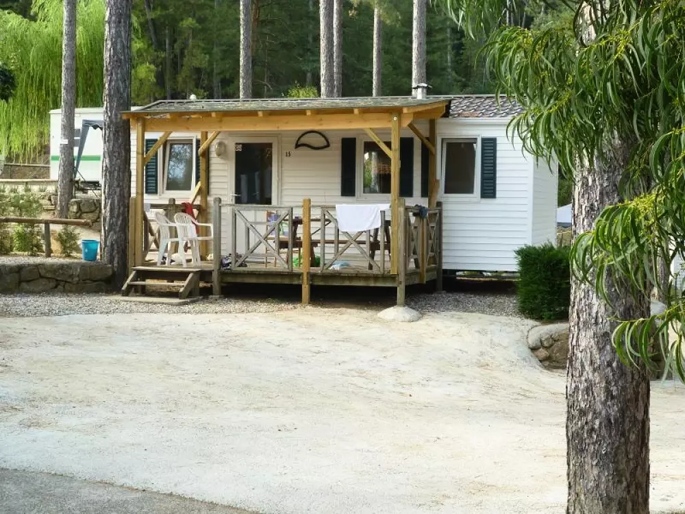 Kemping Ushuaïa Villages les Pins d'Ucel 4 Gwiazdy★★★★