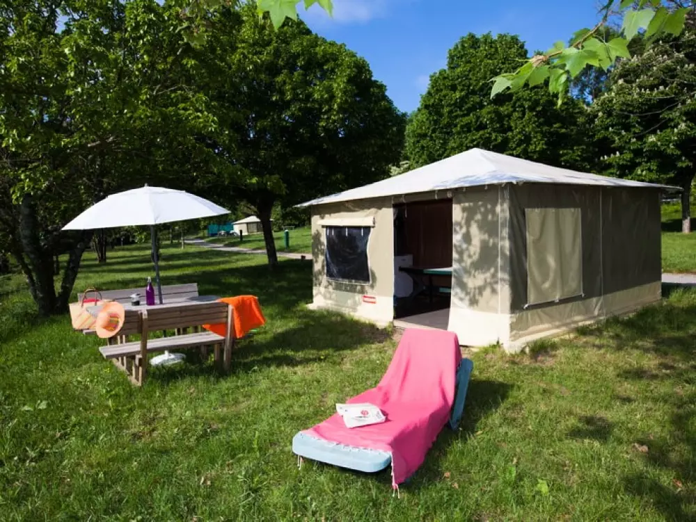 Kemping Ushuaïa Villages les Pins d'Ucel 4 Gwiazdy★★★★