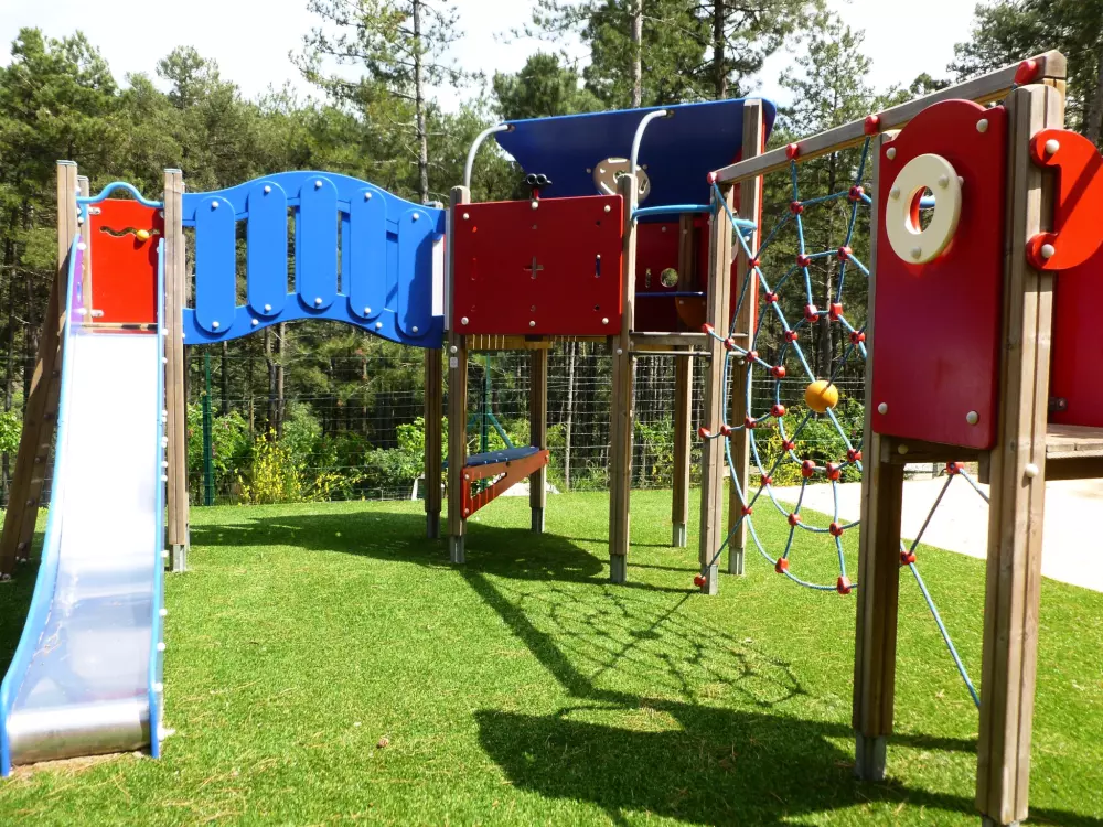 Kemping Ushuaïa Villages les Pins d'Ucel 4 Gwiazdy★★★★