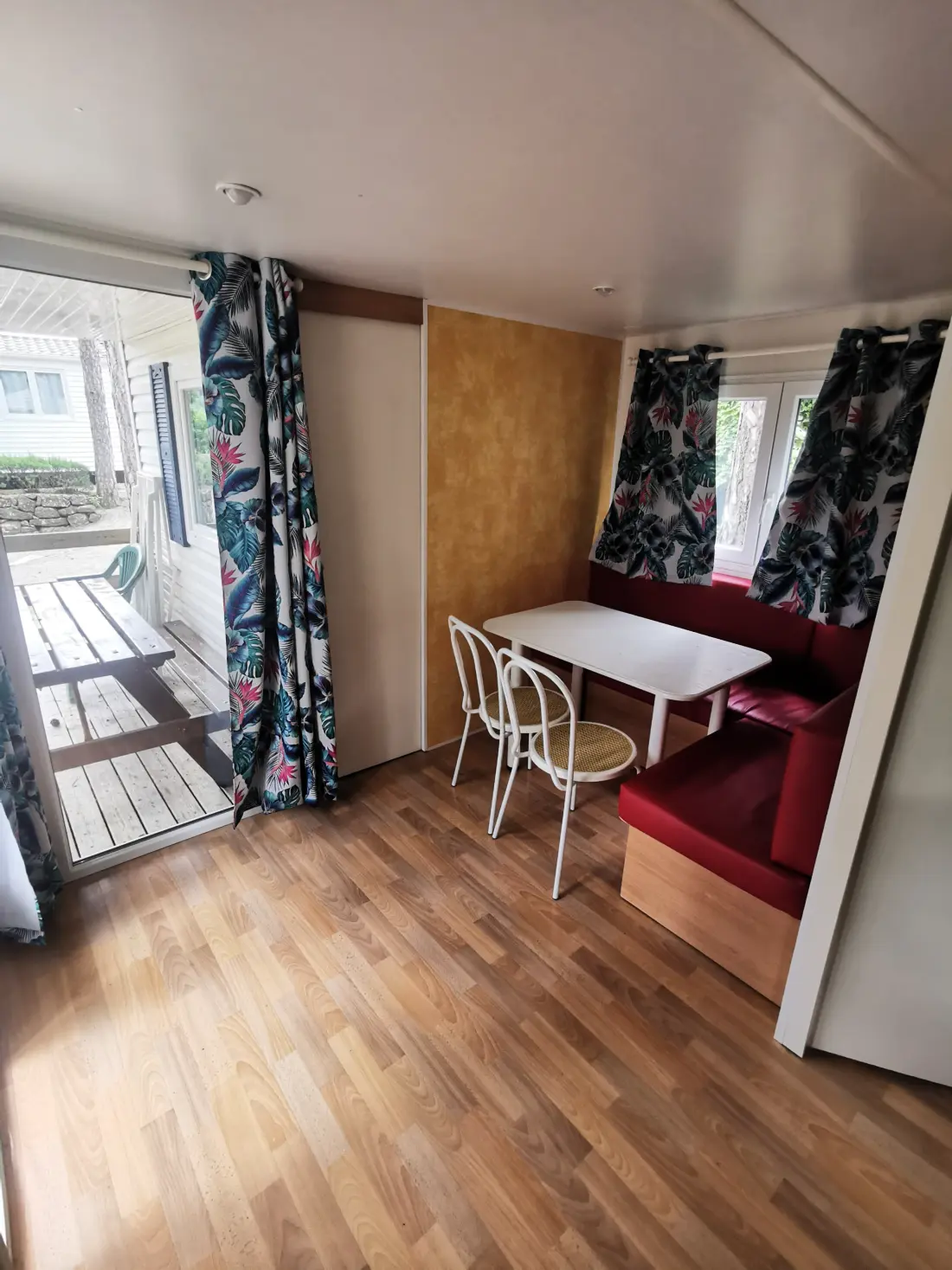 Ushuaïa Villages - Camping Les Pins d'Ucel 4 étoiles★★★★