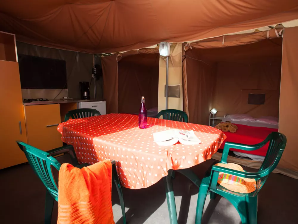 Kemping Ushuaïa Villages les Pins d'Ucel 4 Gwiazdy★★★★