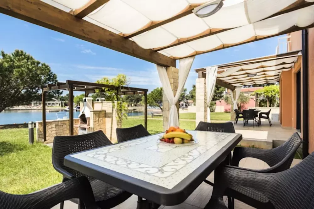 Apartment Amfora Plava Laguna 4 Stars★★★★