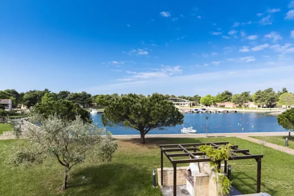 Apartment Amfora Plava Laguna 4 Stars★★★★