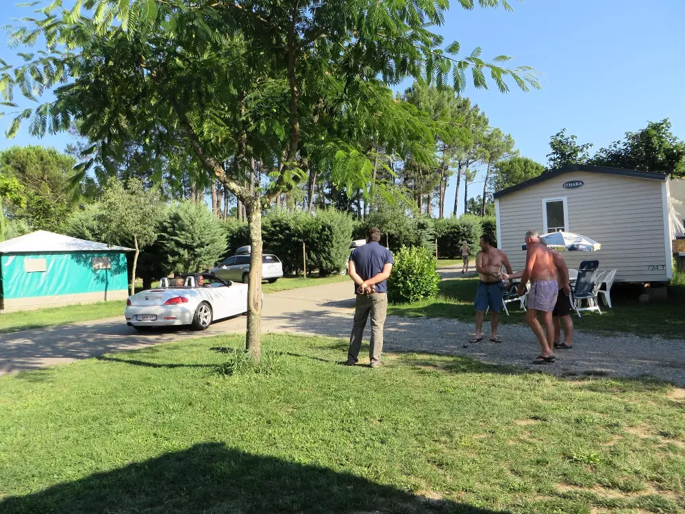 Camping La Rouvière Les Pins 3 Sterren★★★