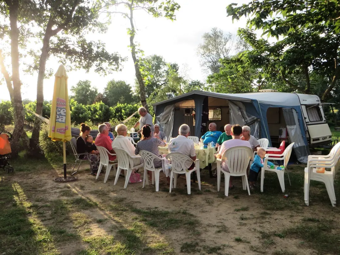 Camping La Rouvière Les Pins 3 Sterren★★★