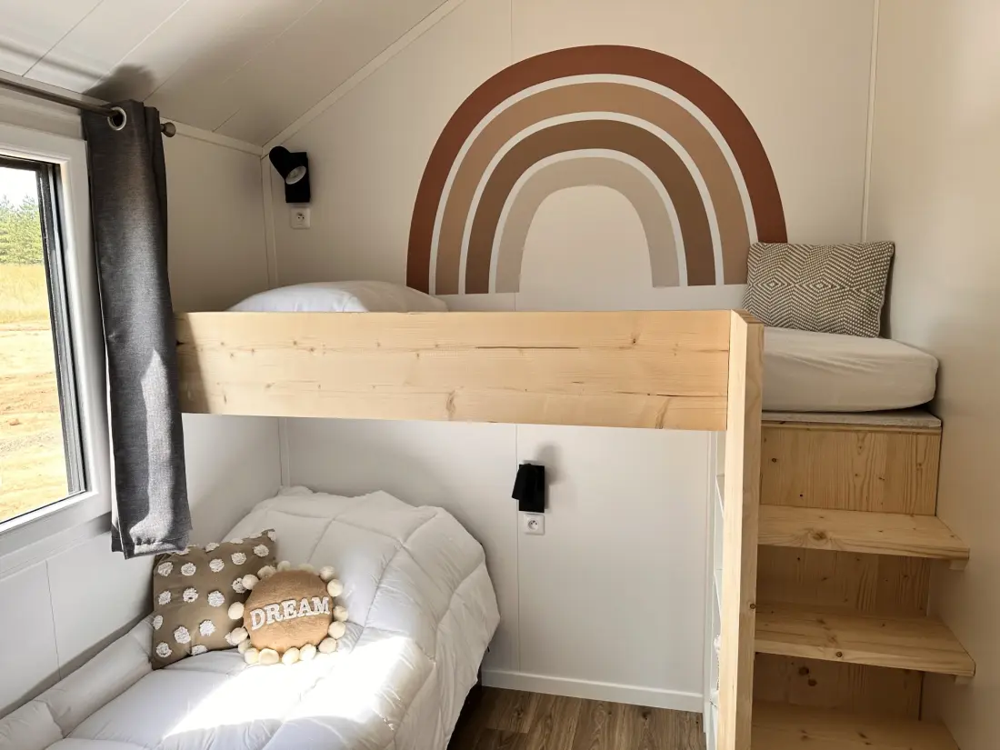 Damona Lodges #