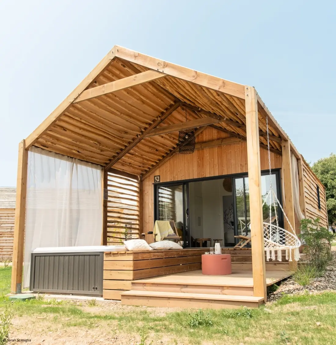 Damona Lodges #