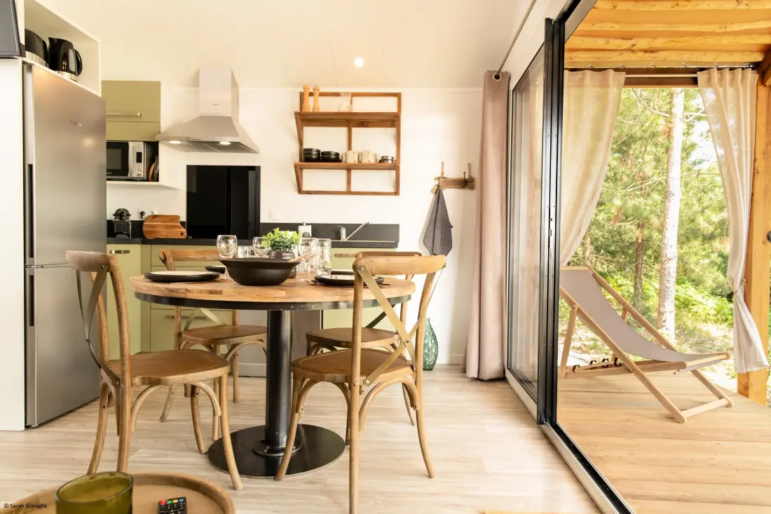 Damona Lodges #