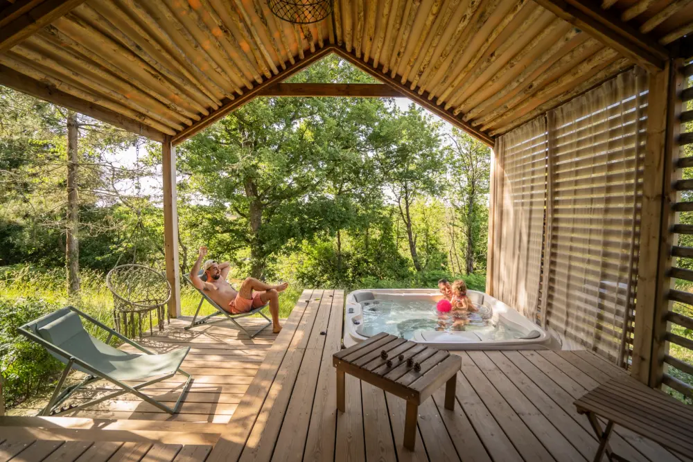 Damona Lodges #