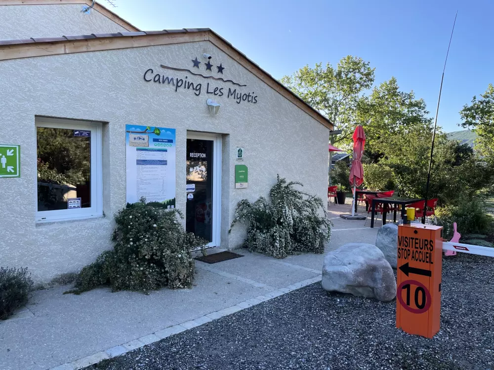 Camping Ushuaïa Villages Les Myotis 3 Csillagok★★★