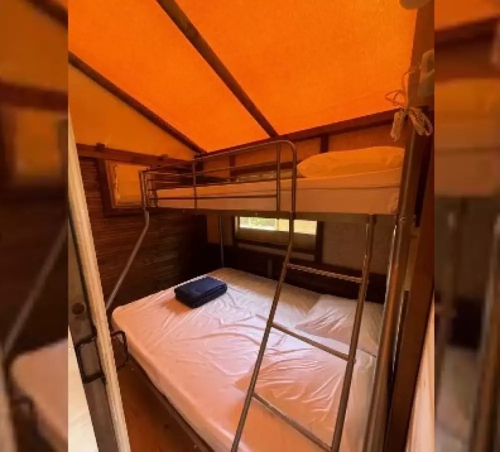 Camping Ushuaïa Villages Les Myotis 3 Csillagok★★★