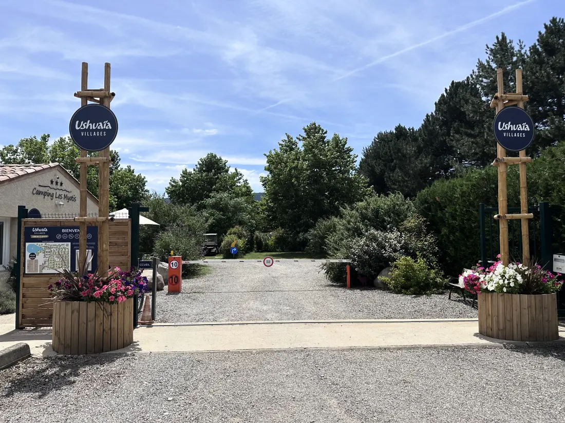 Camping Ushuaïa Villages Les Myotis 3 Csillagok★★★