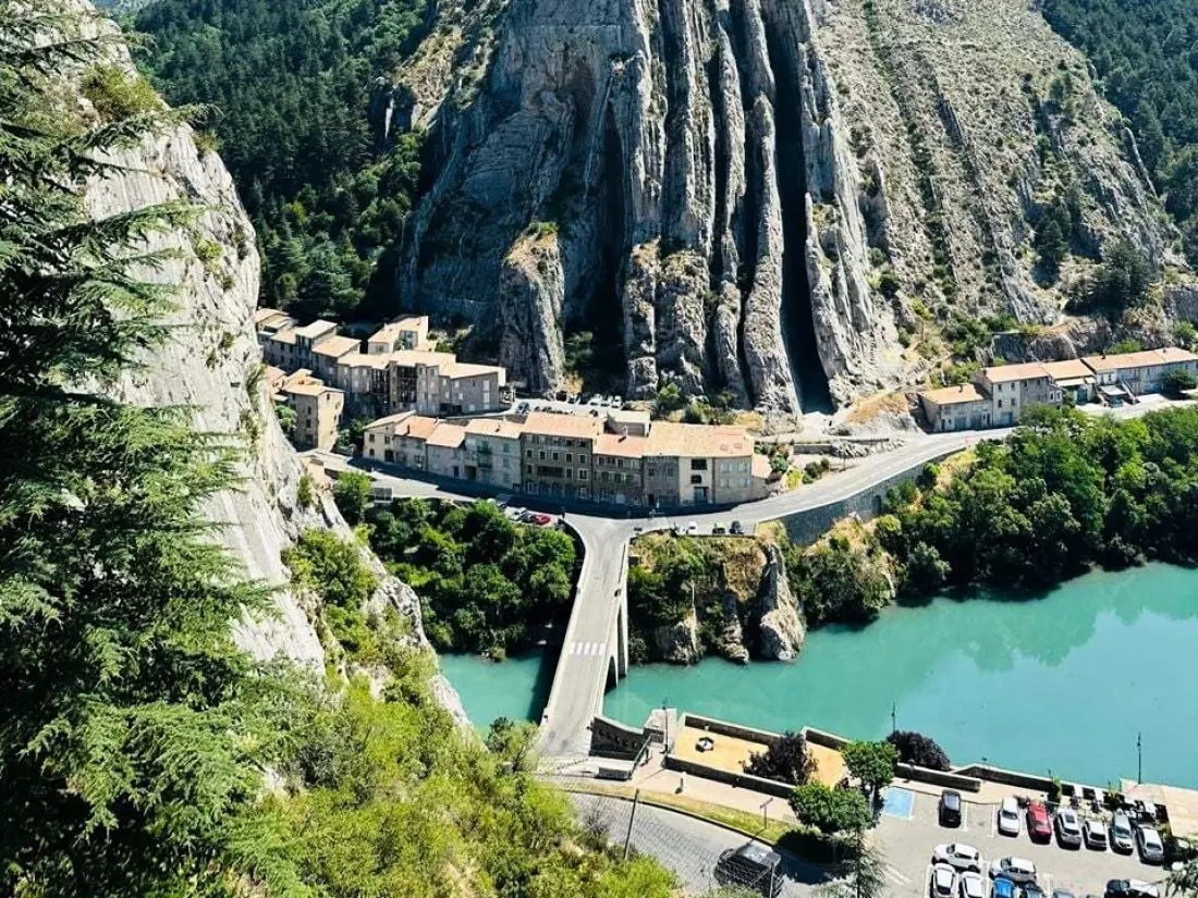Camping Ushuaïa Villages Les Myotis 3 Csillagok★★★