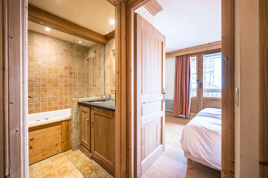 Aquila Residence