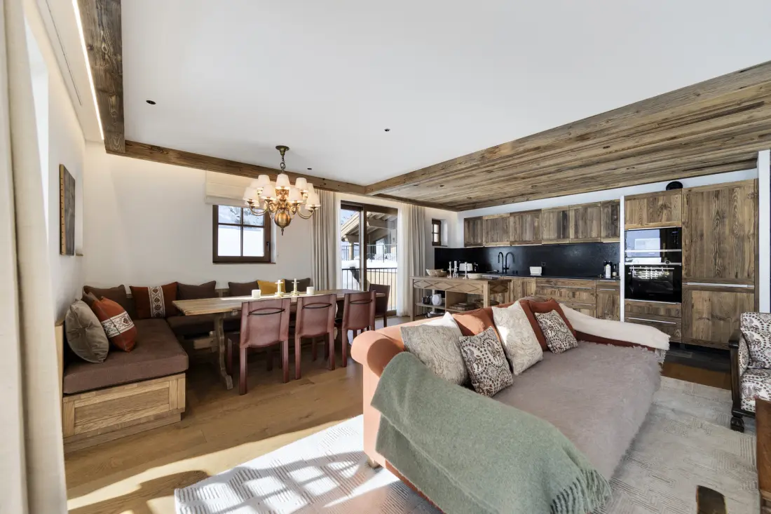 Chardon Residence
